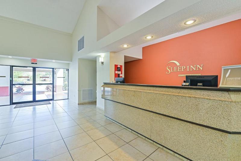 Sleep Inn & Suites Port Charlotte-Punta Gorda Екстер'єр фото